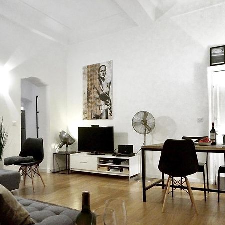 History-Chic In Oldtown, Beach Apartment Ница Екстериор снимка